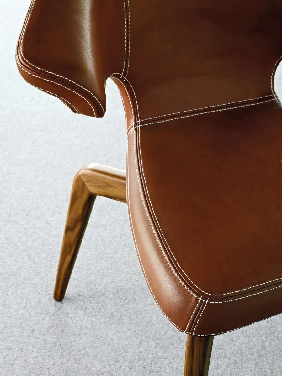 Munich Armchair - ClassiCon w Mesmetric