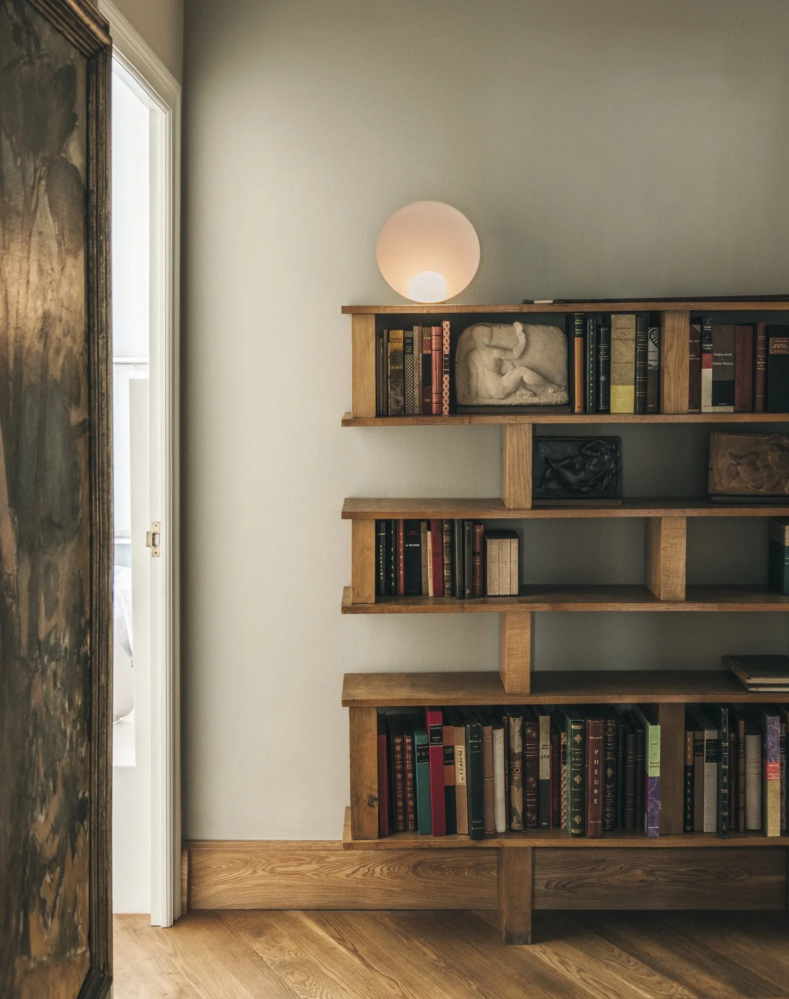 Musa table 7400 - Vibia w Mesmetric