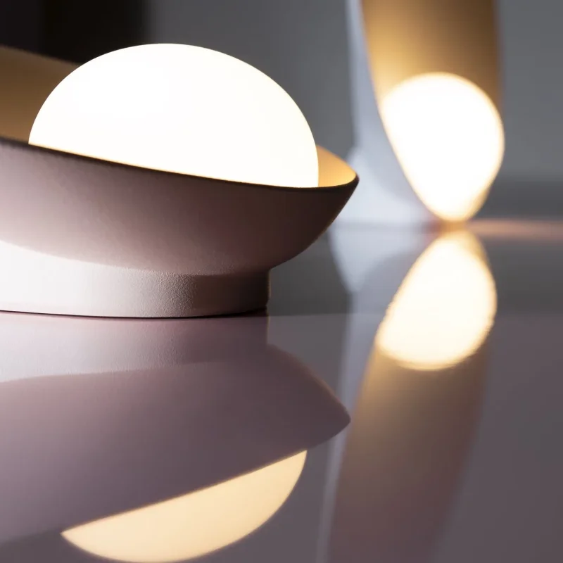 Musa table 7402 - Vibia w Mesmetric