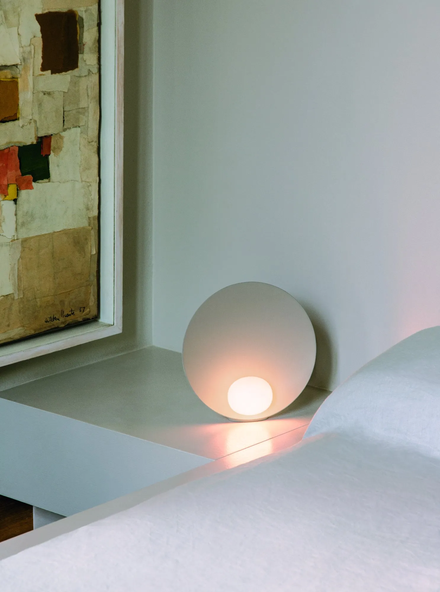 Musa table 7400 - Vibia w Mesmetric