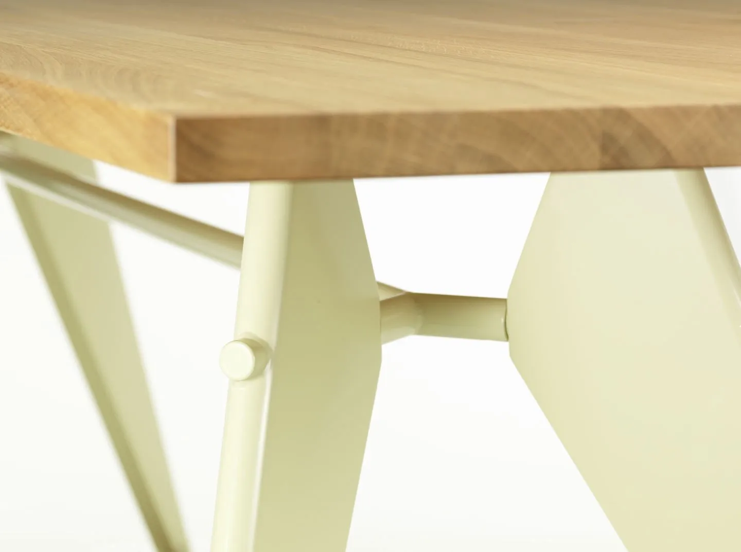 EM Veneered - Vitra w Mesmetric