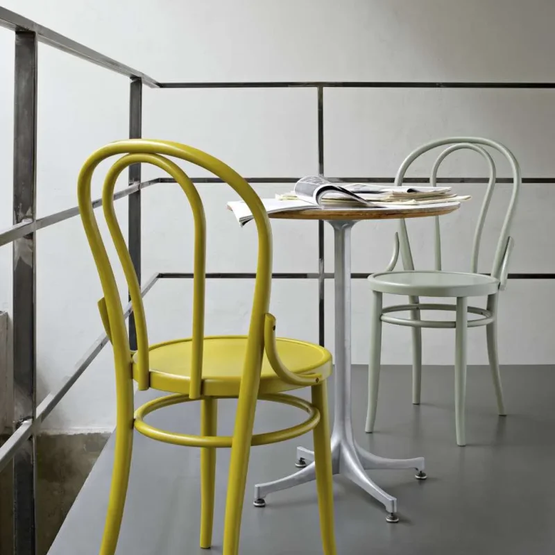 N. 18 – Gebrüder Thonet Vienna at Mesmetric