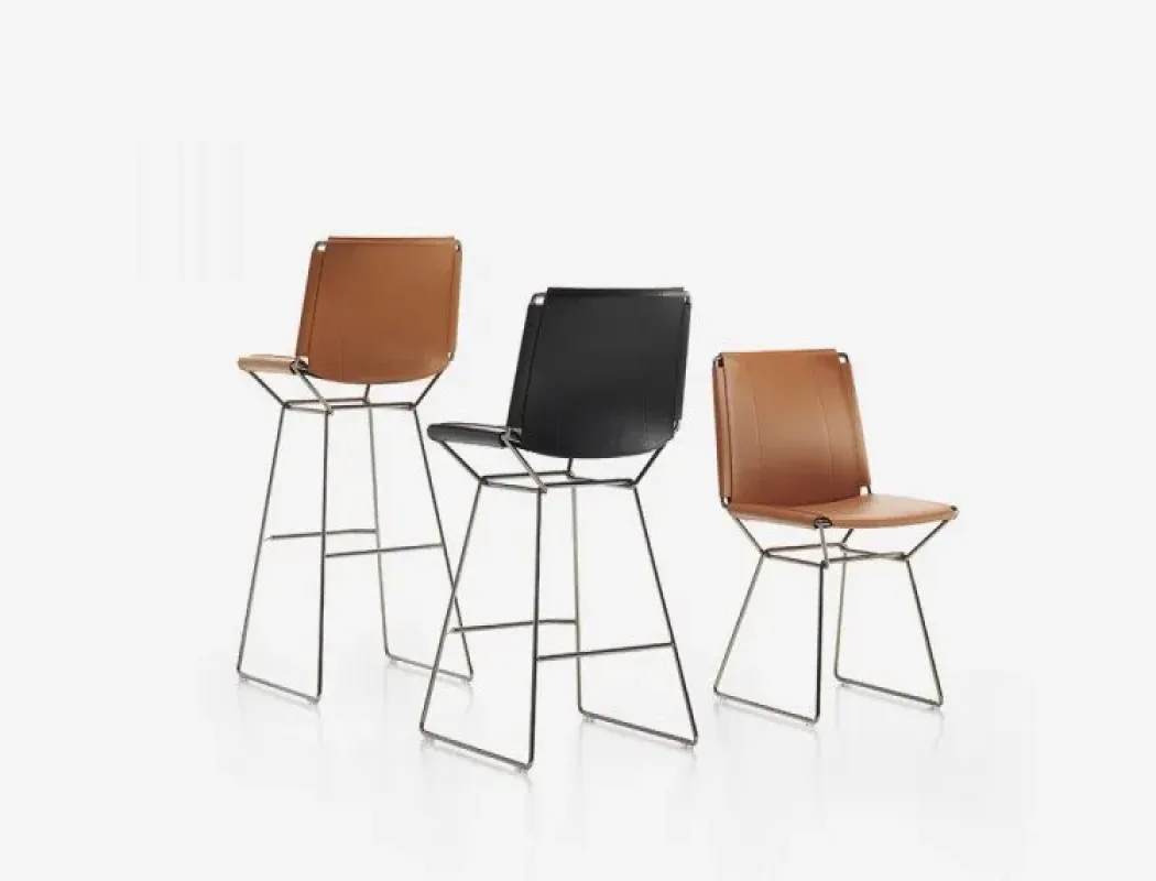 Neil Leather Chair - MDF Italia w Mesmetric