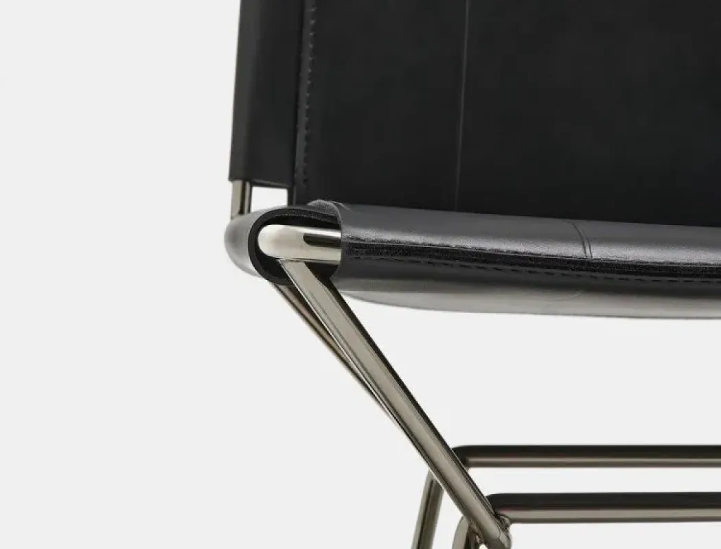 Neil Leather Chair - MDF Italia w Mesmetric