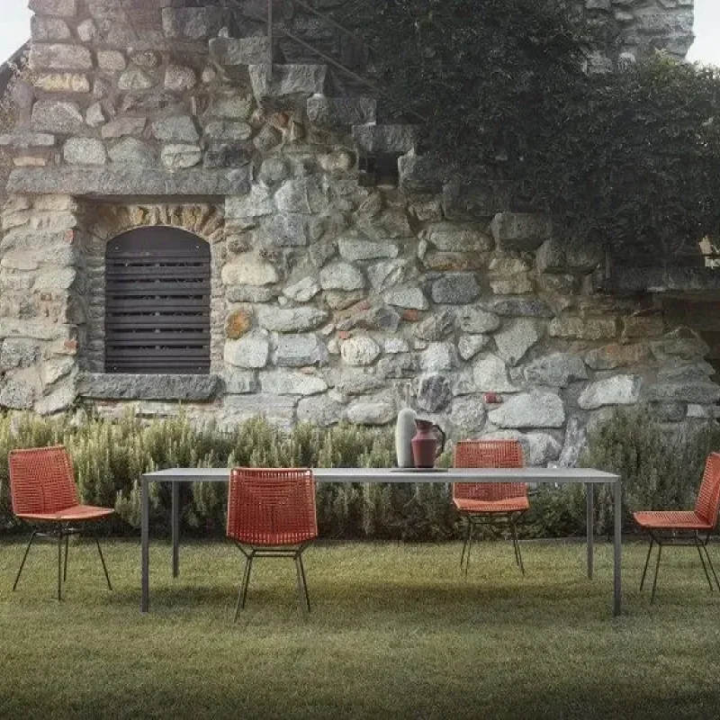 Neil Twist Chair - MDF Italia w Mesmetric