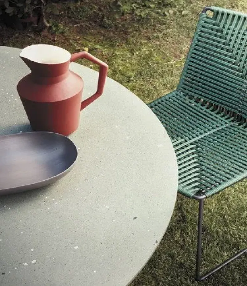 Neil Twist Chair - MDF Italia w Mesmetric