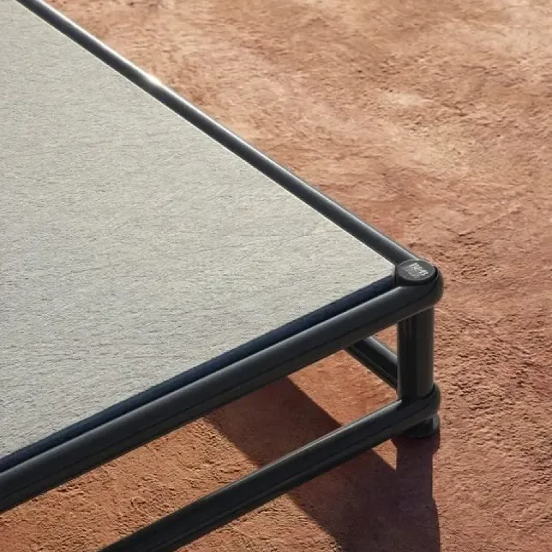 Nooch - B&B Italia Outdoor w Mesmetric