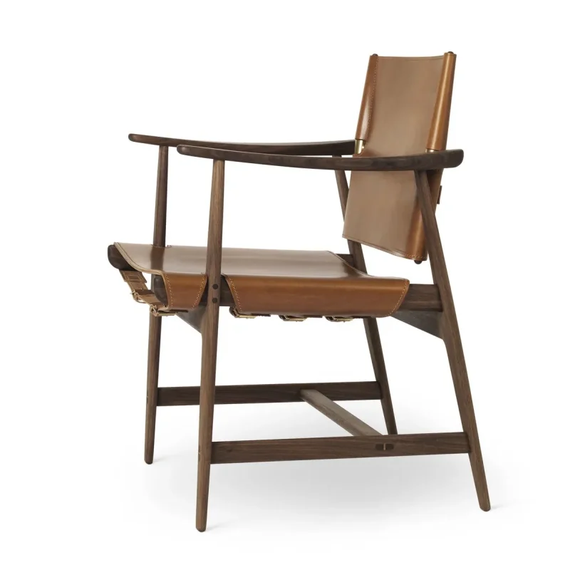 BM1106 Huntsman Chair
