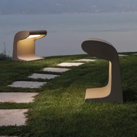 Borne Béton Grande – Nemo Lighting at Mesmetric