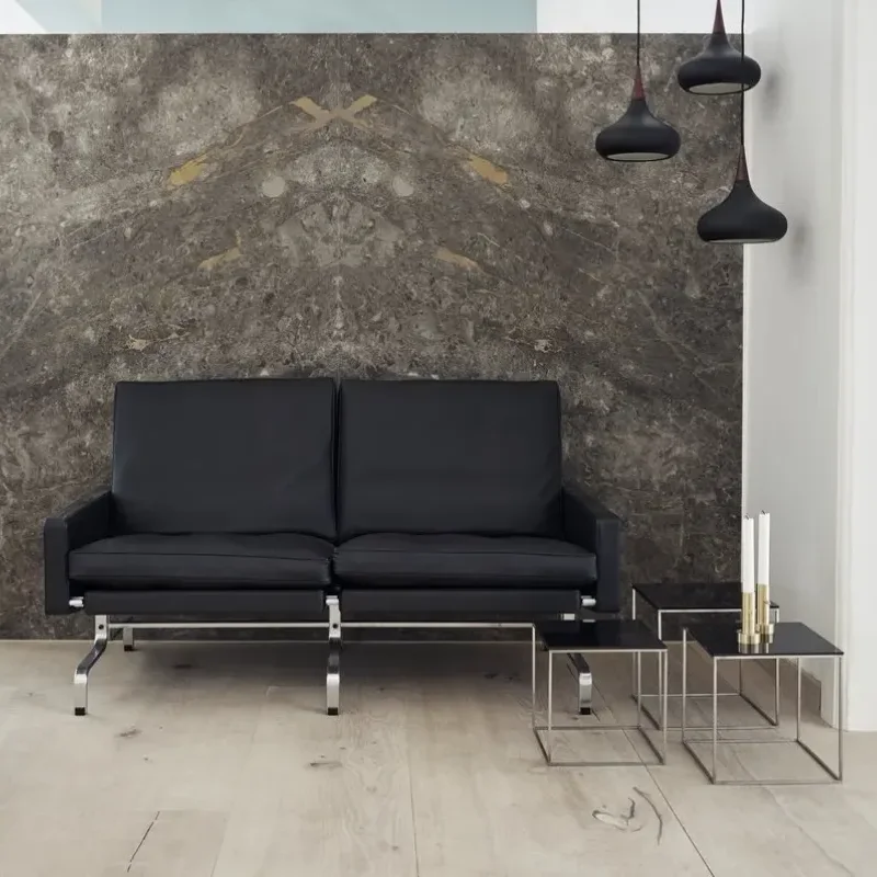 Orient™ Black - Fritz Hansen w Mesmetric
