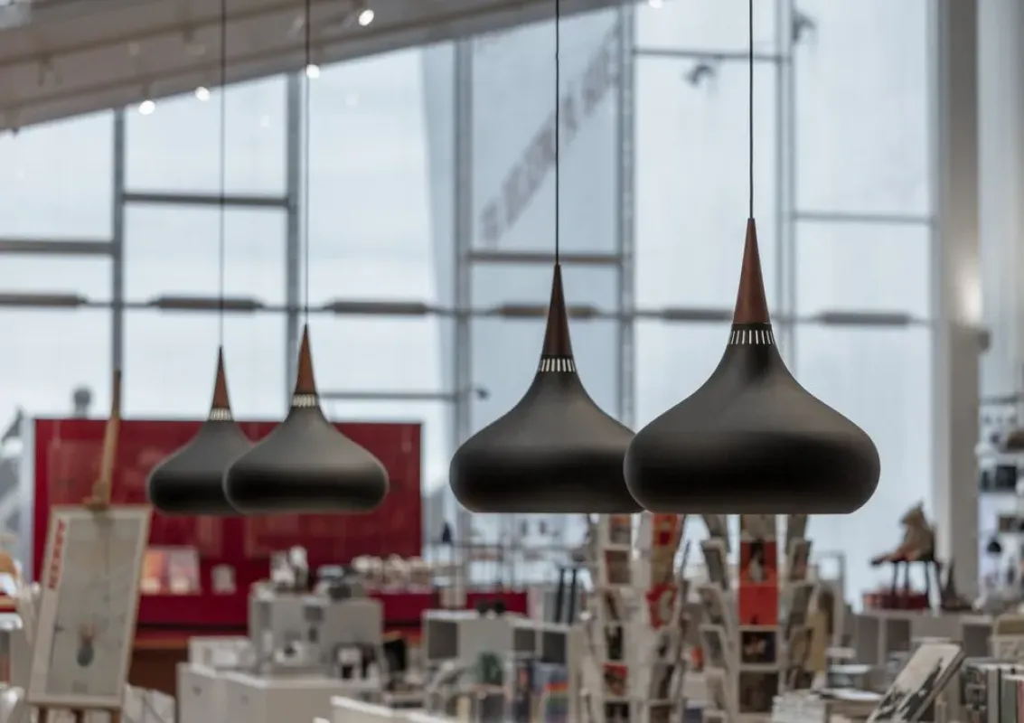 Orient™ Black - Fritz Hansen w Mesmetric