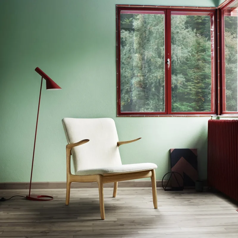 OW124 Beak Chair - Carl Hansen w Mesmetric