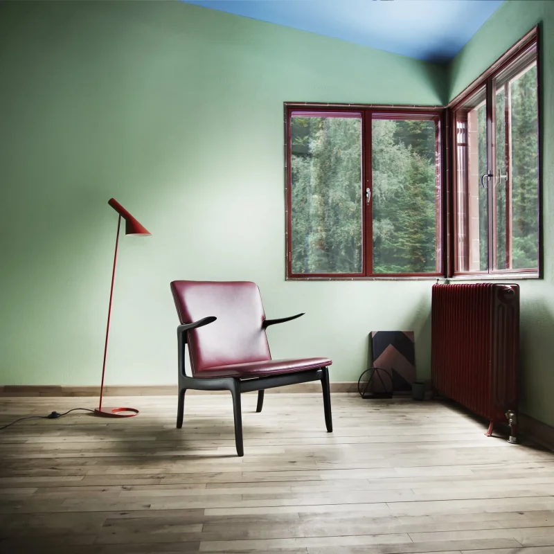 OW124 Beak Chair - Carl Hansen w Mesmetric