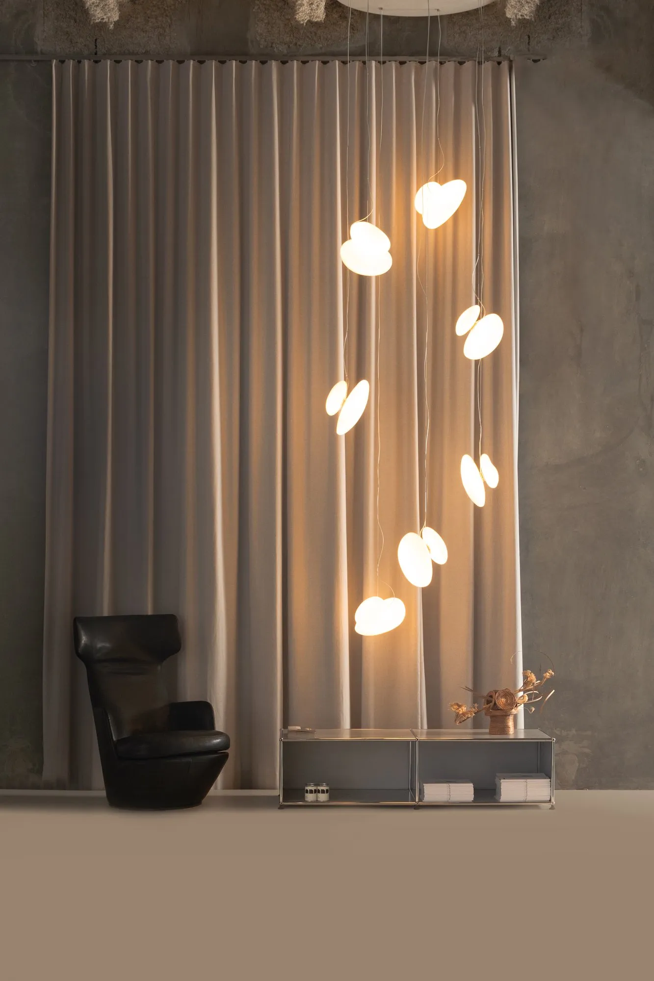 Pebble Chandelier - A-n-d w Mesmetric