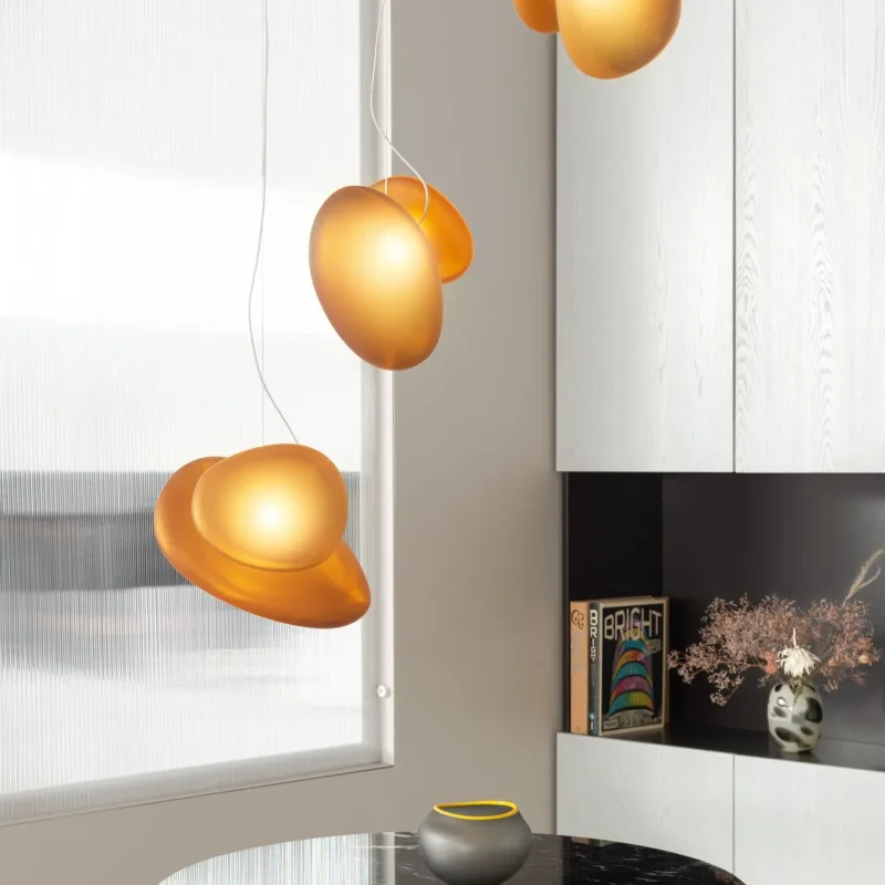 Pebble Chandelier - A-n-d w Mesmetric