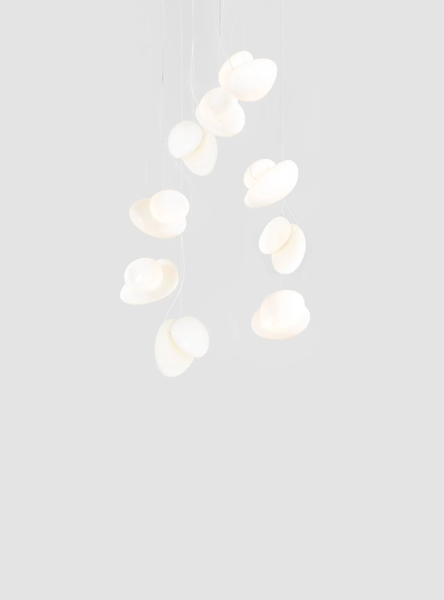 Pebble Chandelier - A-n-d w Mesmetric