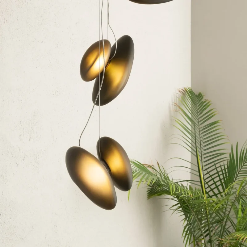 Pebble Chandelier - A-n-d w Mesmetric
