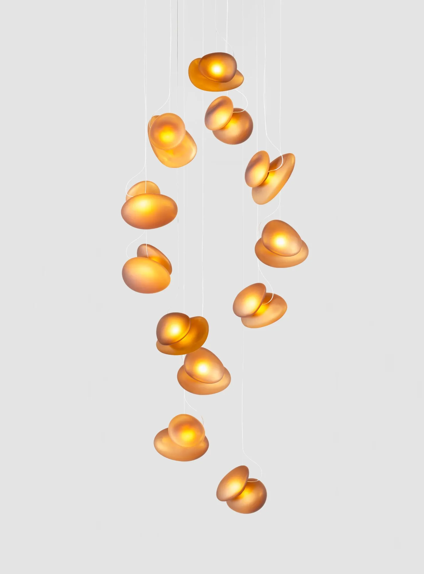 Pebble Chandelier - A-n-d w Mesmetric