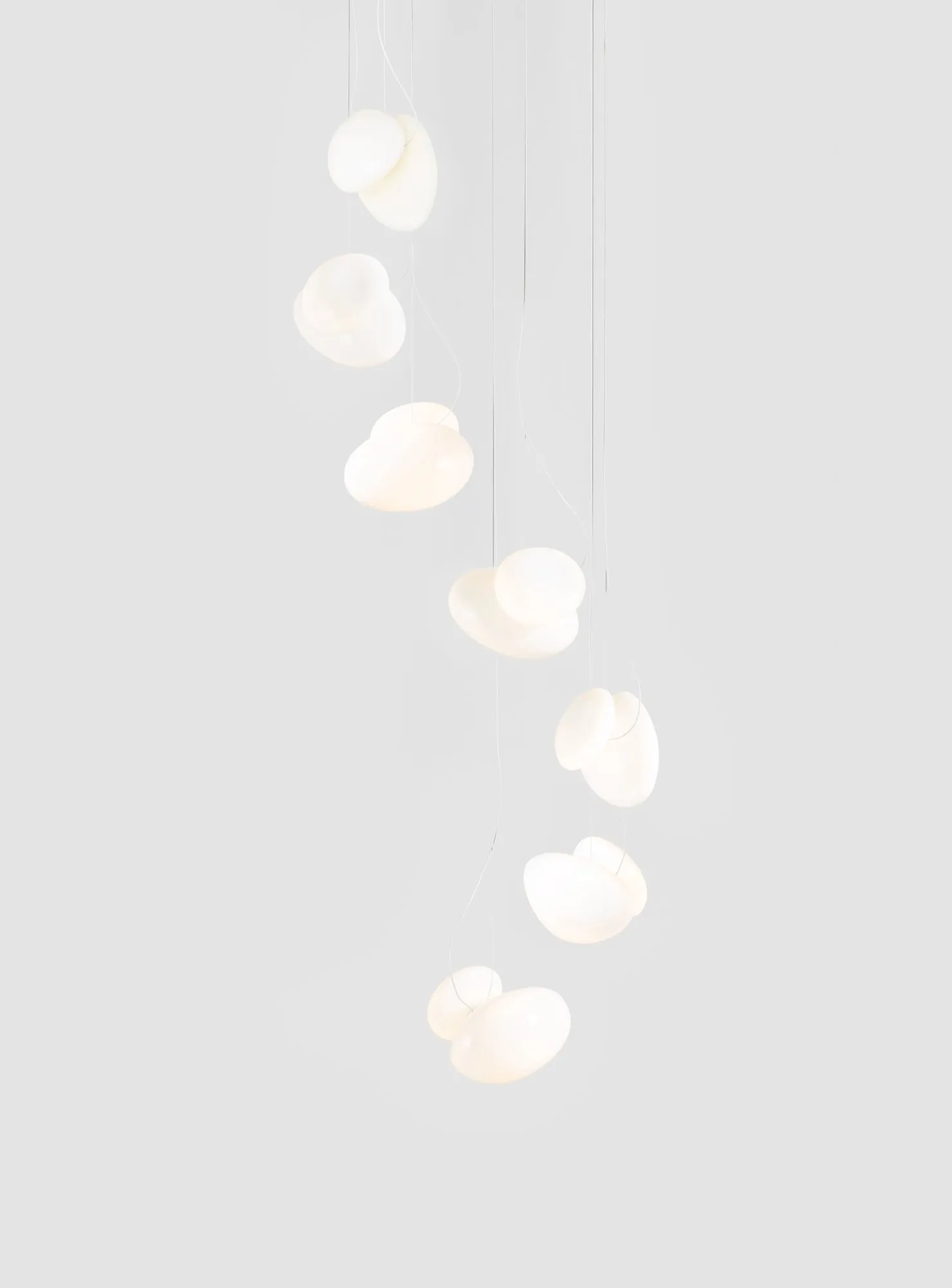 Pebble Chandelier - A-n-d w Mesmetric