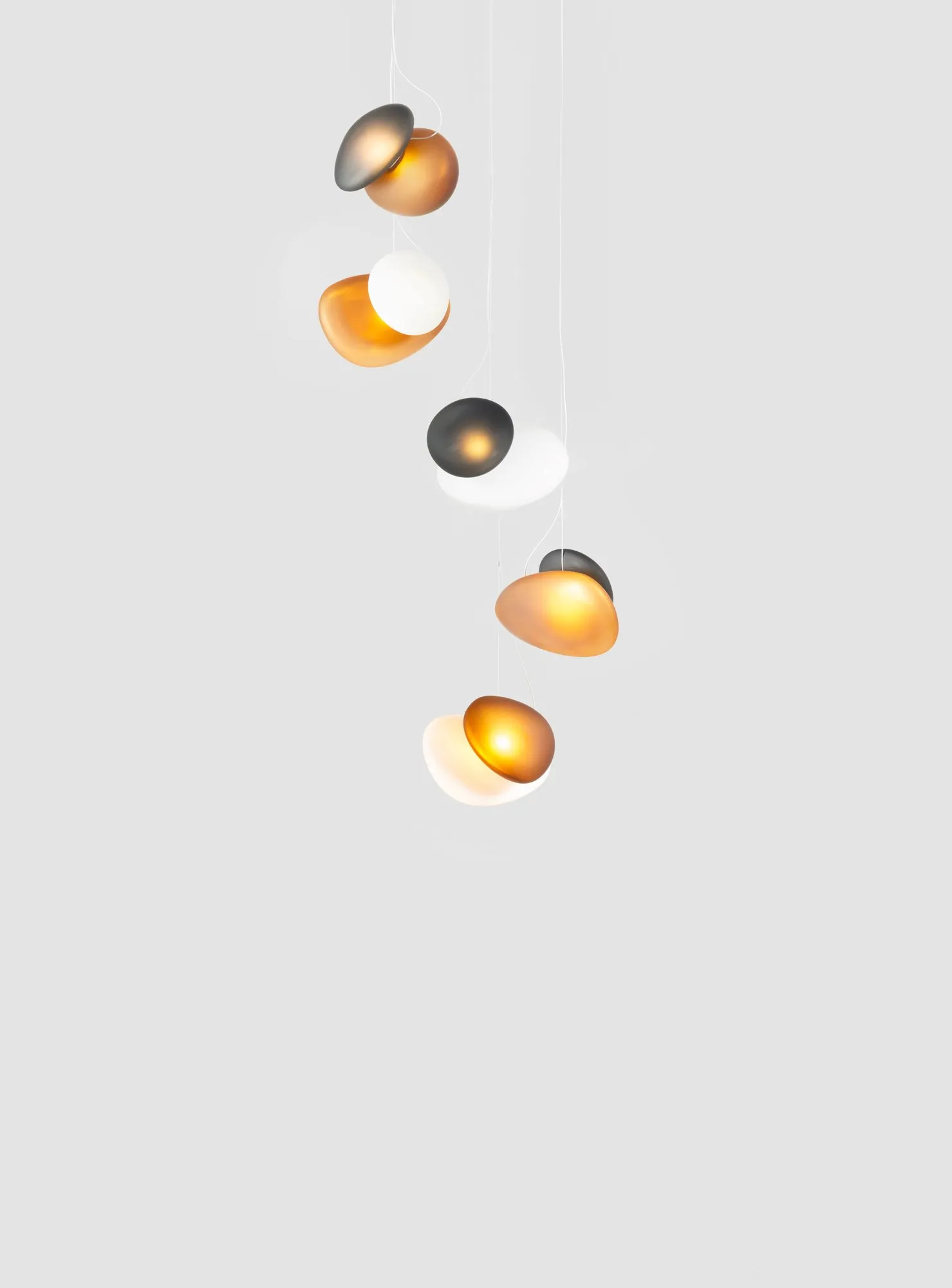 Pebble Chandelier - A-n-d w Mesmetric