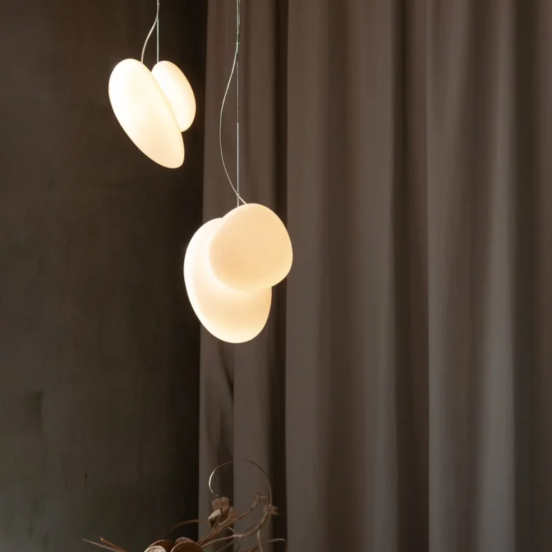 Pebble Chandelier - A-n-d w Mesmetric