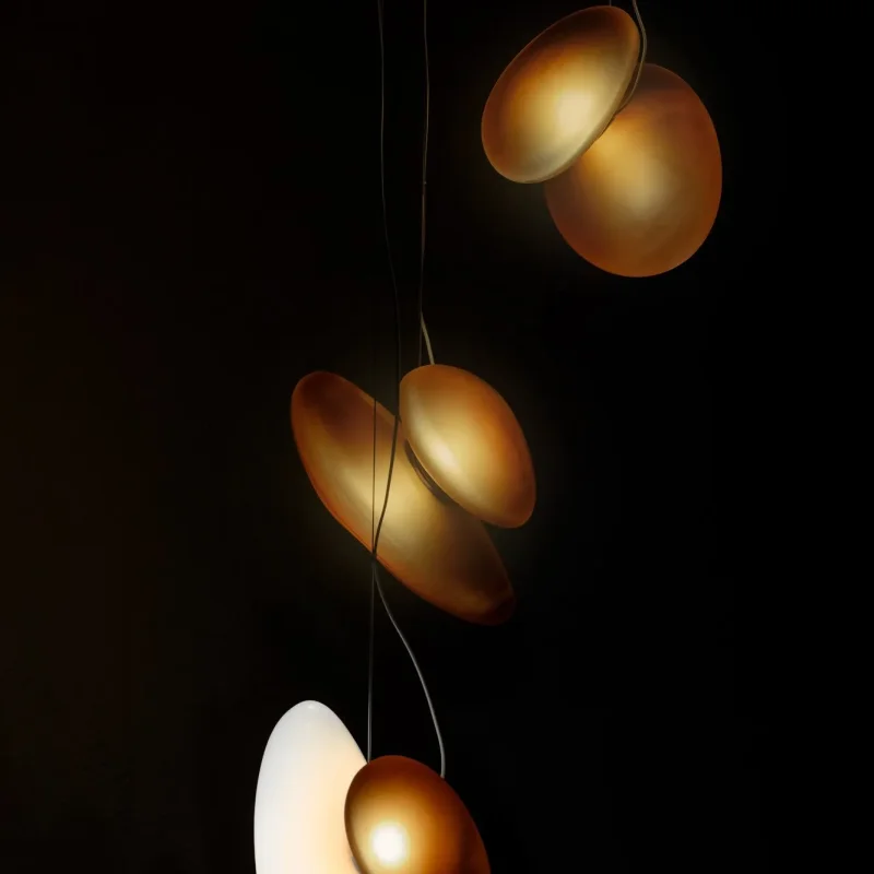Pebble Chandelier - A-n-d w Mesmetric