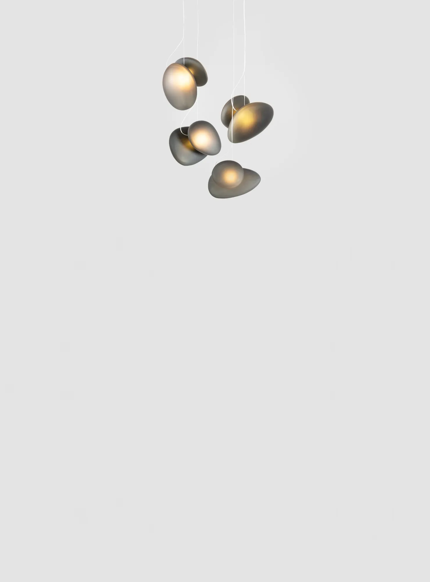 Pebble Chandelier - A-n-d w Mesmetric