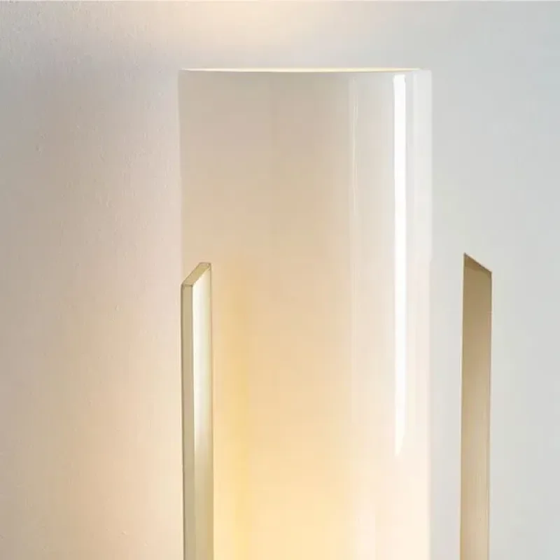 Pennon wall - Bert Frank w Mesmetric
