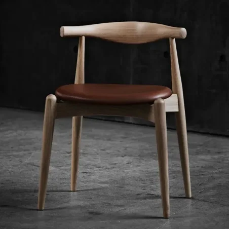 CH20 Elbow Chair