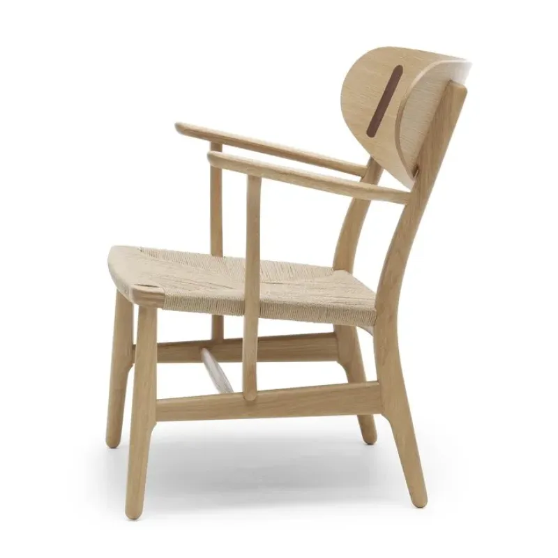 CH22 Lounge Chair