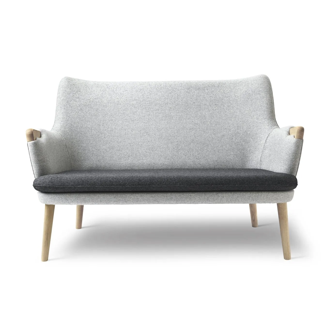 CH72 - Carl Hansen w Mesmetric