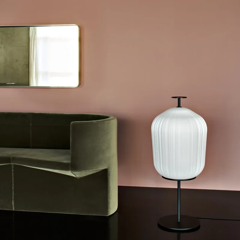 Plissée floor lamp
