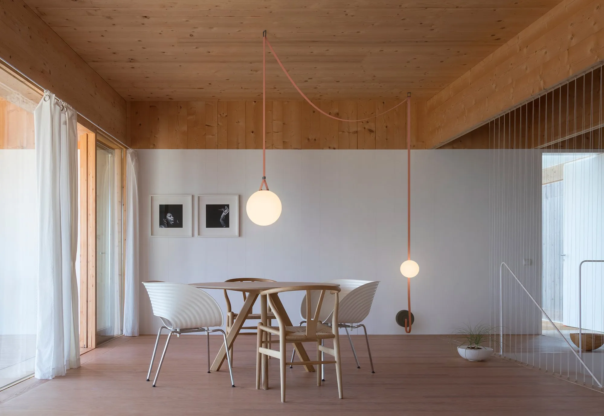 Plusminus – Vibia at Mesmetric