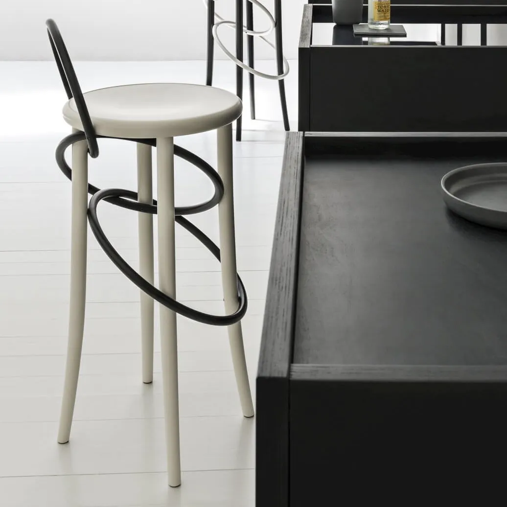 Cirque - Gebrüder Thonet Vienna w Mesmetric