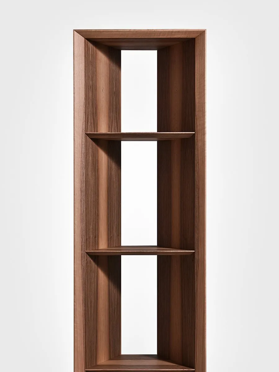 Prism Divider – Gallotti & Radice at Mesmetric