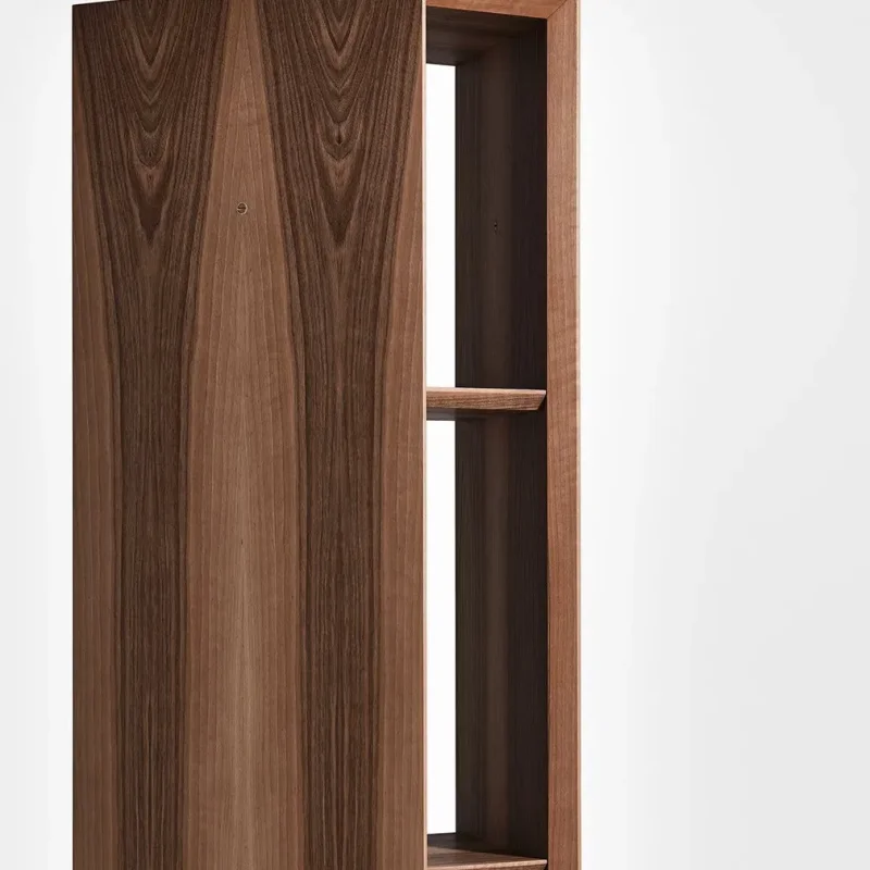 Prism Divider – Gallotti & Radice at Mesmetric
