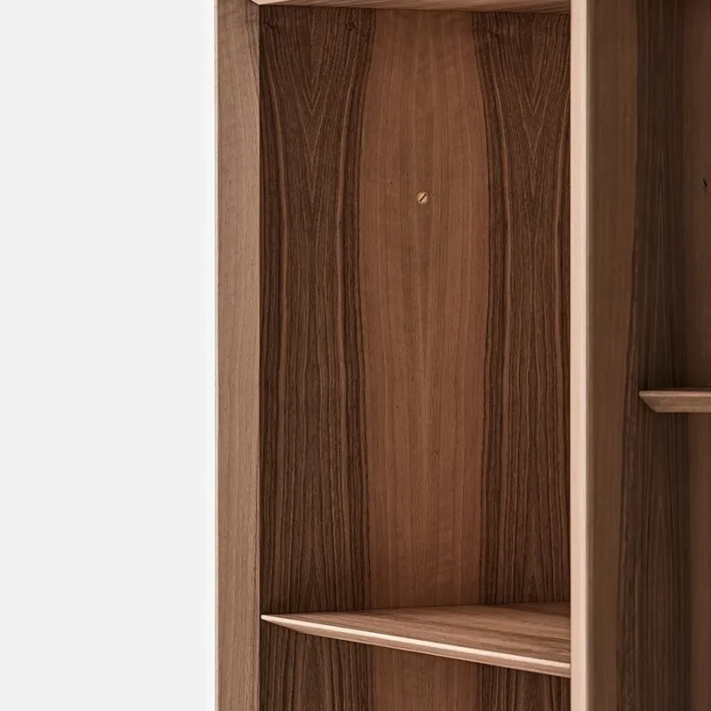 Prism Divider – Gallotti & Radice at Mesmetric