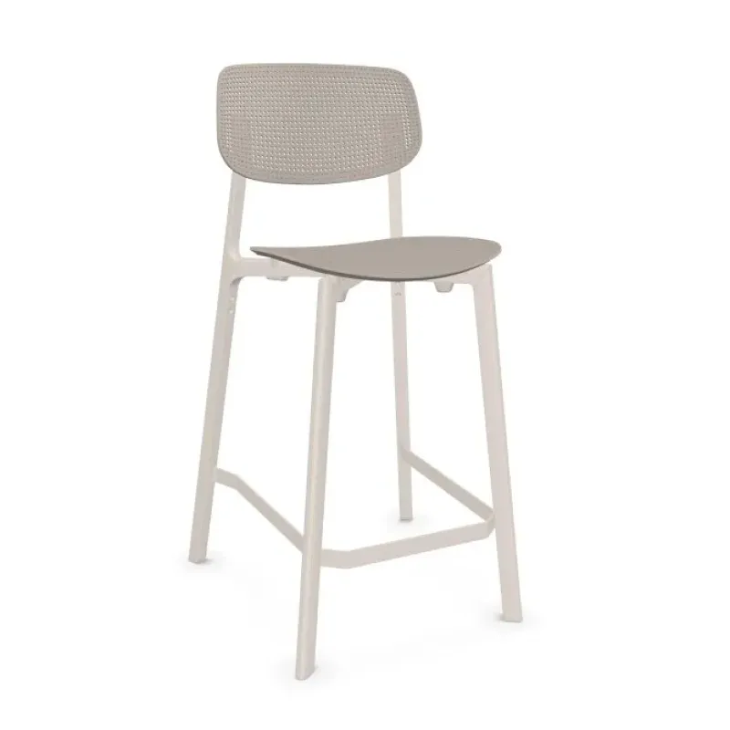 Colander outdoor – Kristalia at Mesmetric