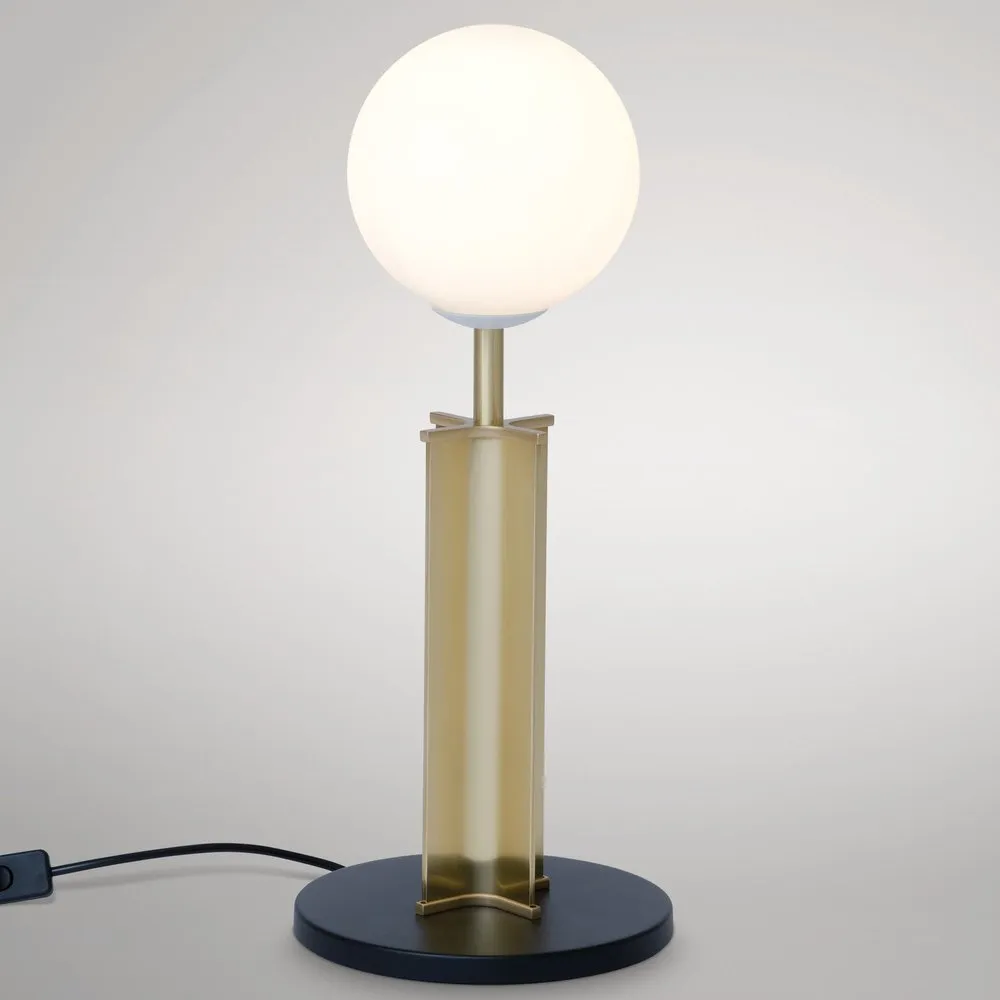 Column Globe - Atelier Areti w Mesmetric