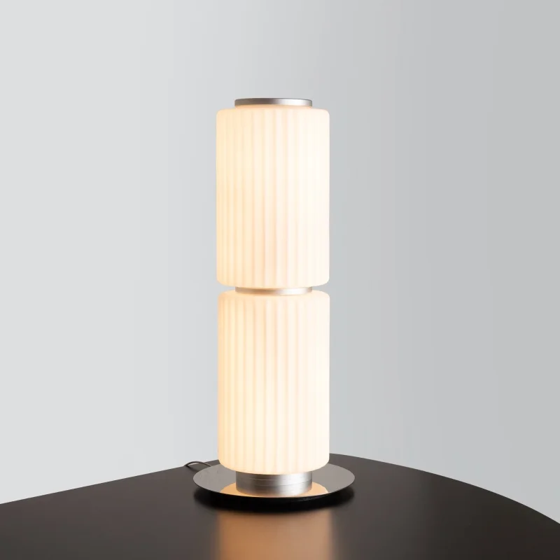 Column Table - A-n-d w Mesmetric