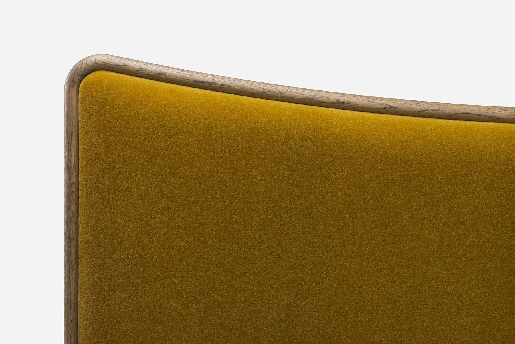 061 Carlton Bed – De La Espada at Mesmetric