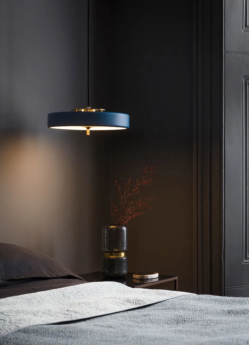 Revolve pendant - Bert Frank w Mesmetric