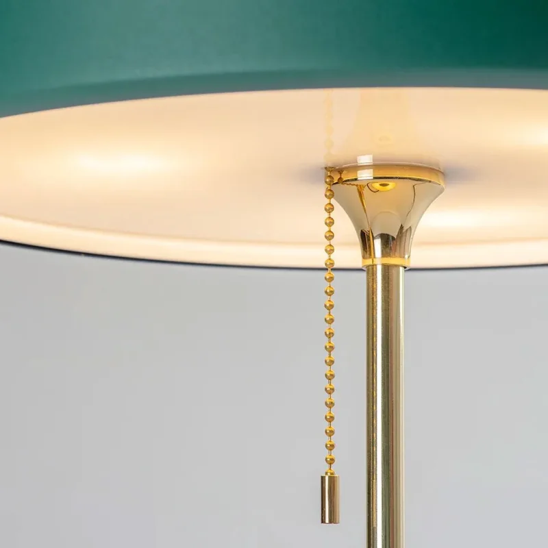 Revolve table