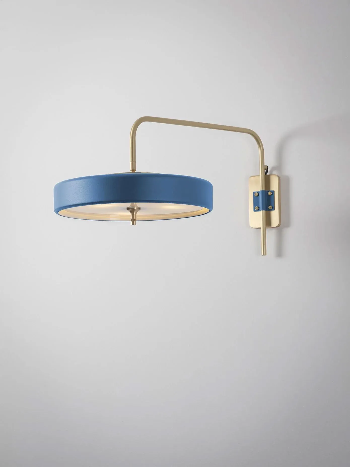 Revolve wall - Bert Frank w Mesmetric