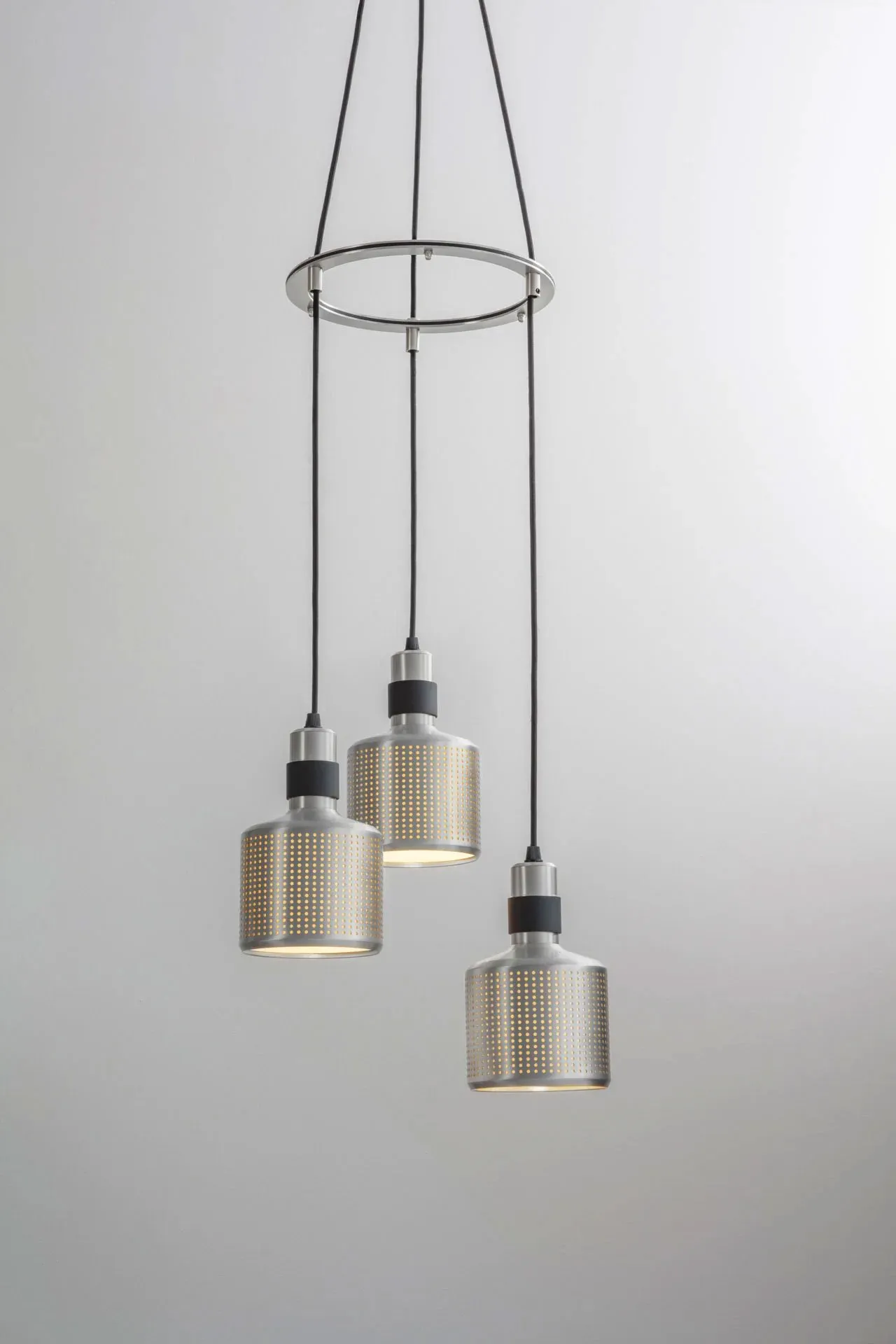 Riddle Cluster Light