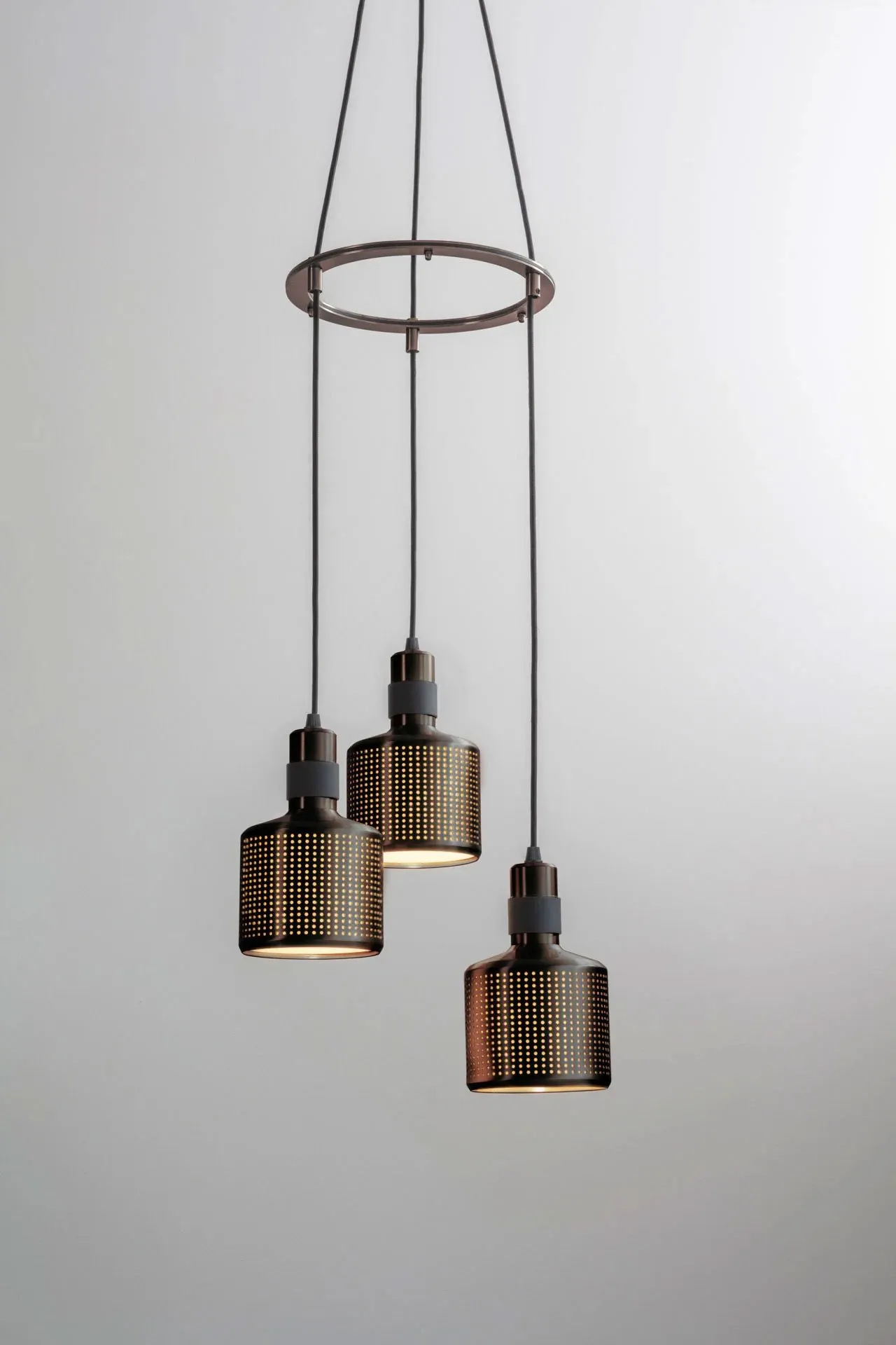 Riddle Cluster Light