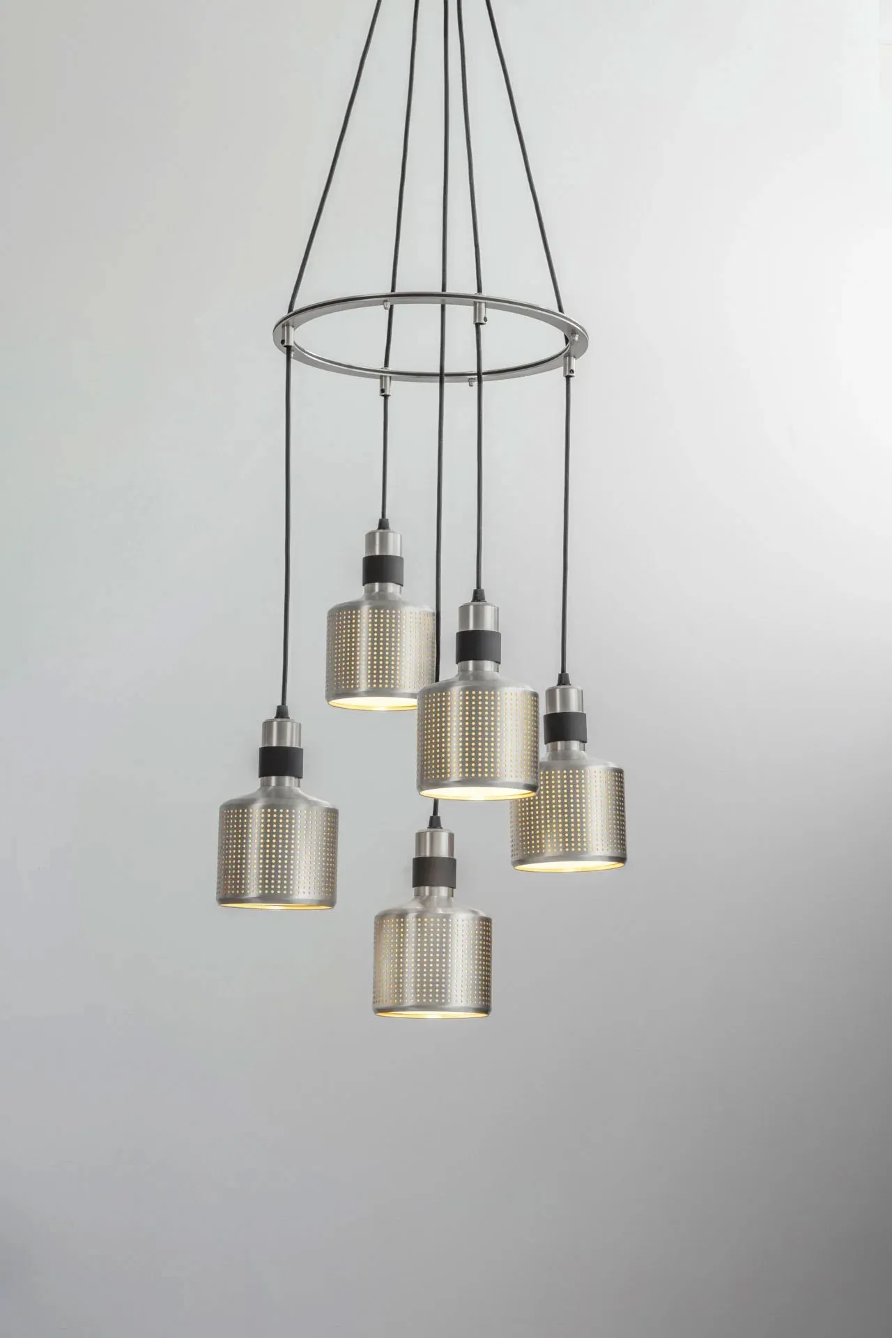 Riddle Cluster Light
