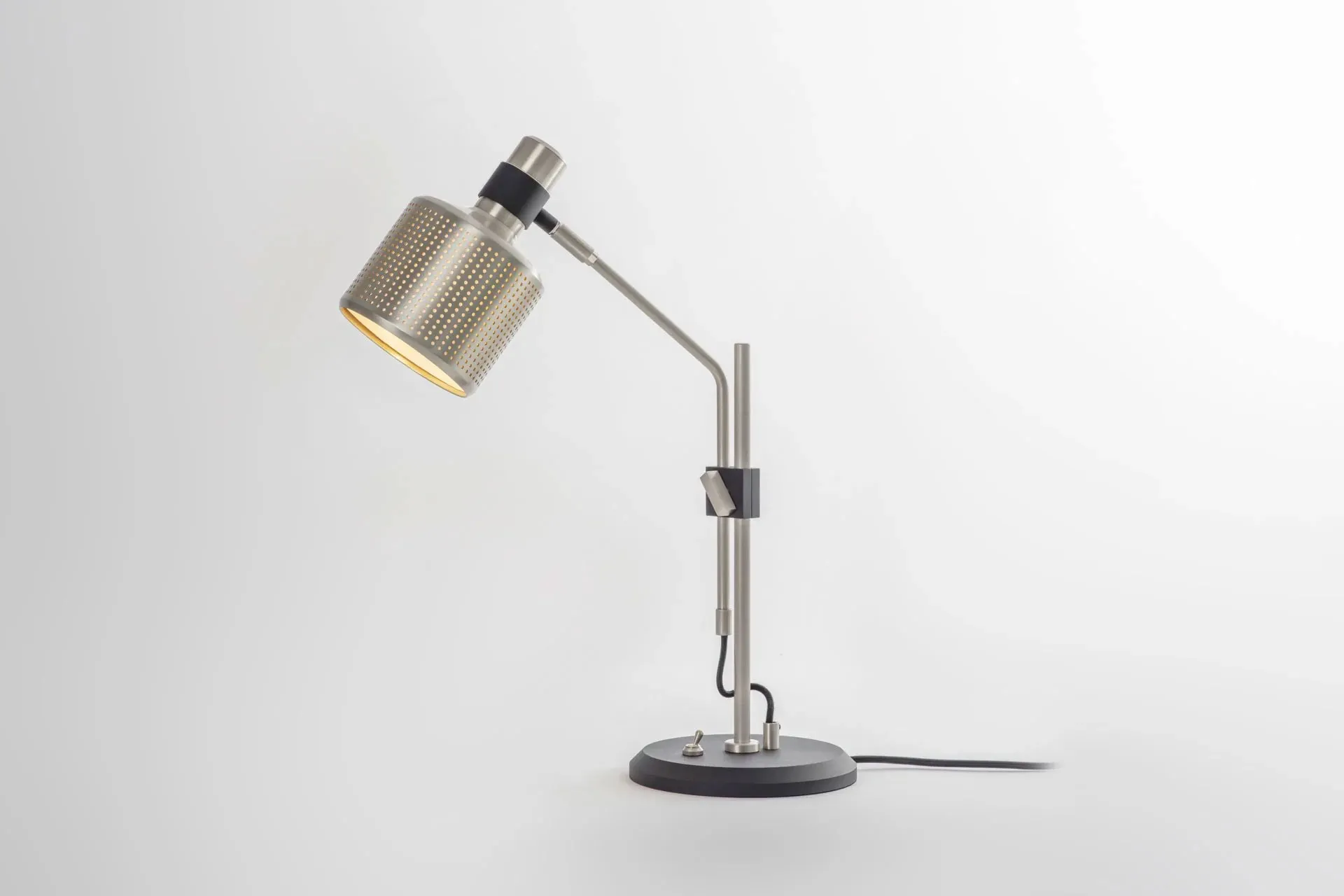 Riddle table lamp single - Bert Frank w Mesmetric
