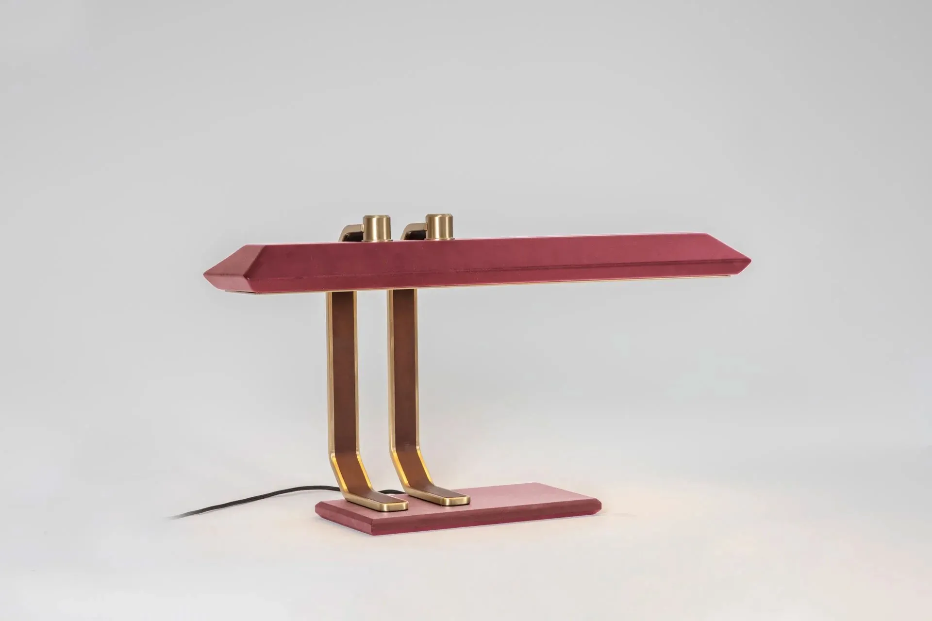 Rinato console lamp - Bert Frank w Mesmetric