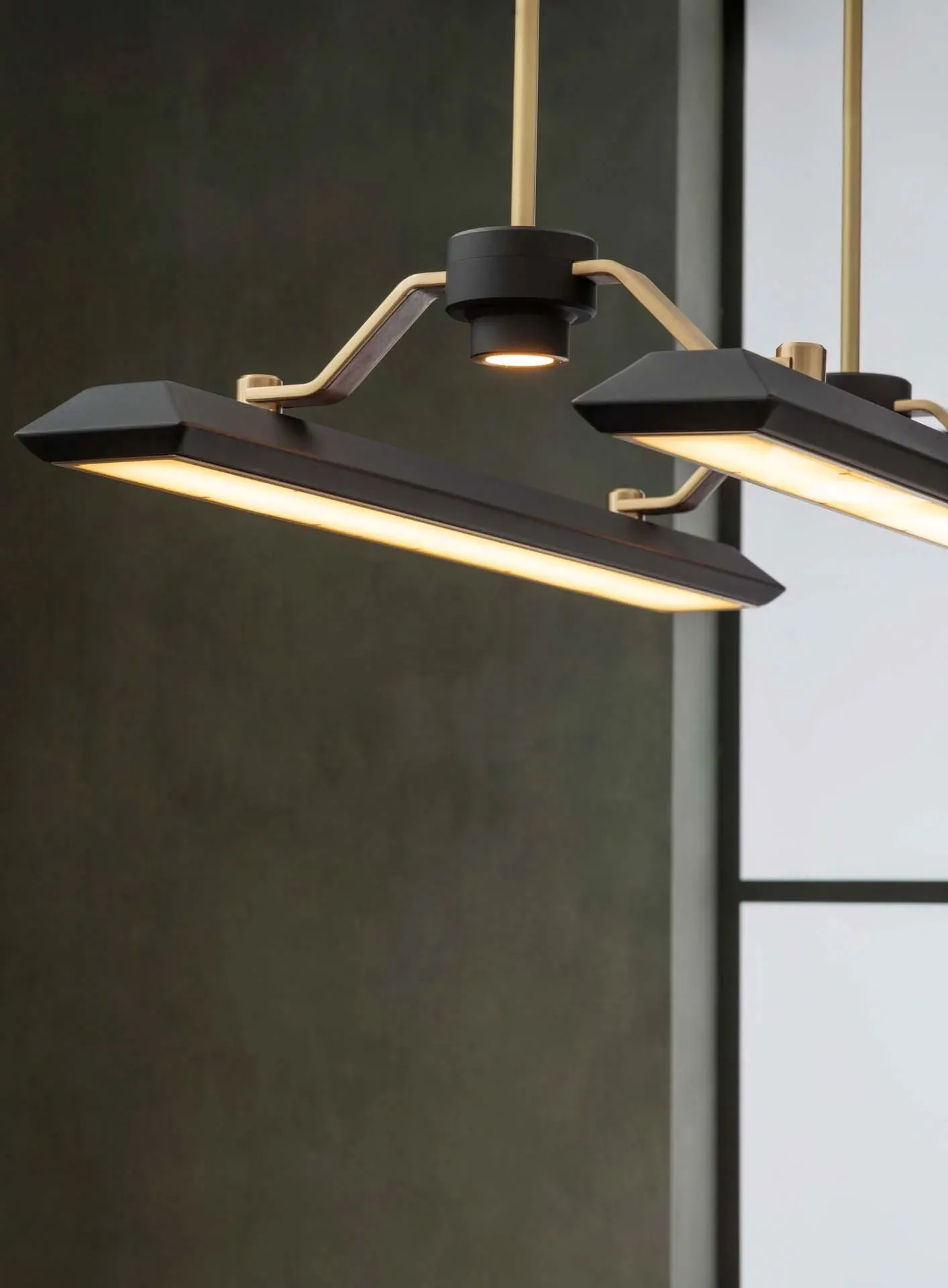 Rinato linear pendant 2